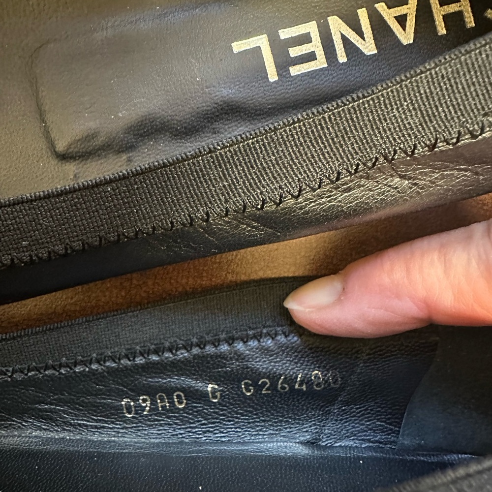 Chanel black ballet flats - Picture 6 of 11